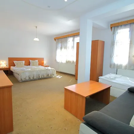 Hotel Family Izvora *